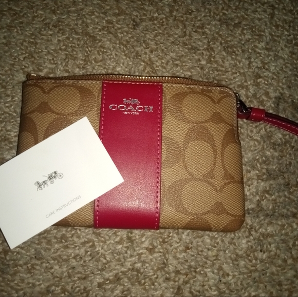 Coach wallets and small purses - Picture 4 of 7